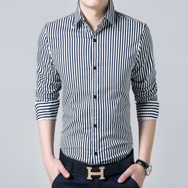 Slim fit striped shirt